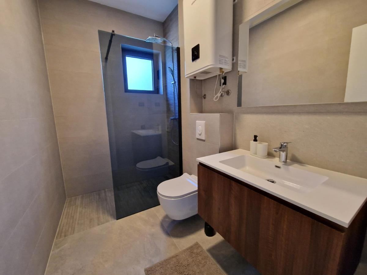 Cameleon Orebic- Beachfront *